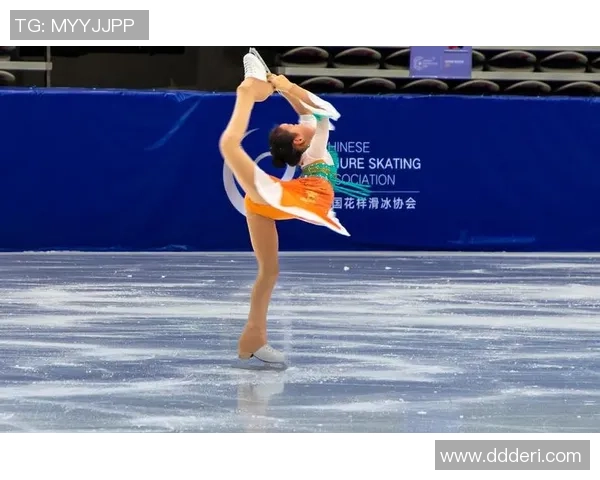 景菡一的成长之路与心灵探索：在追寻梦想中绽放自我光彩